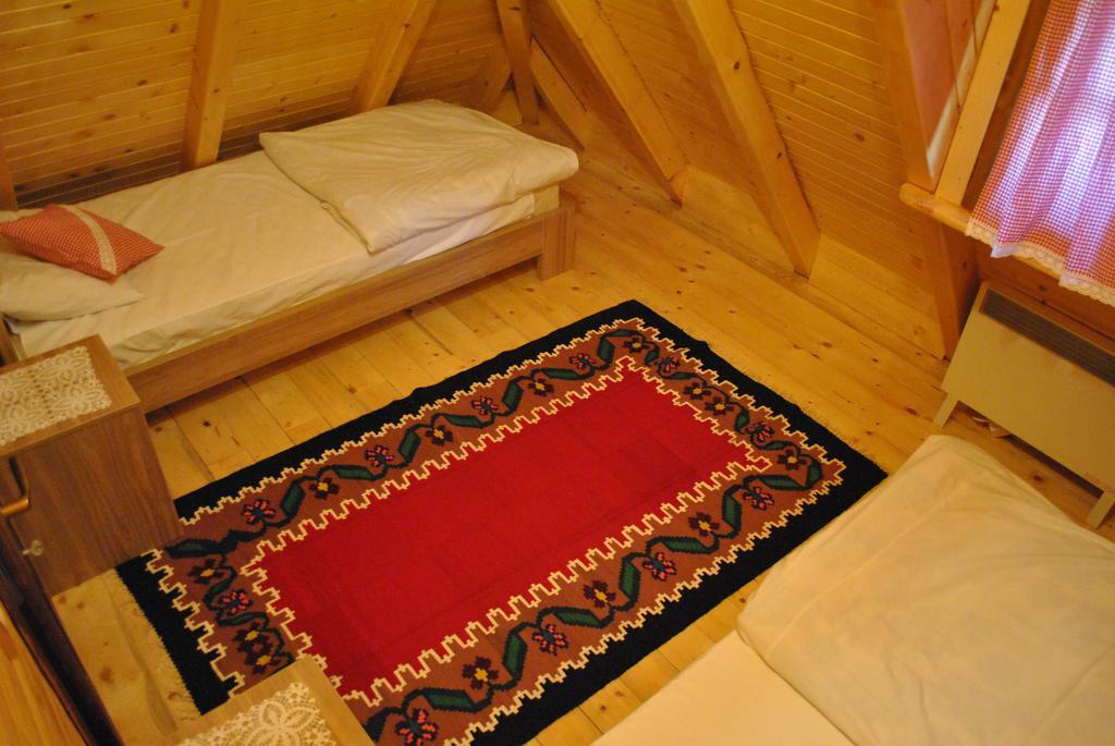 Chaletu Zlatiborske Brvnare *